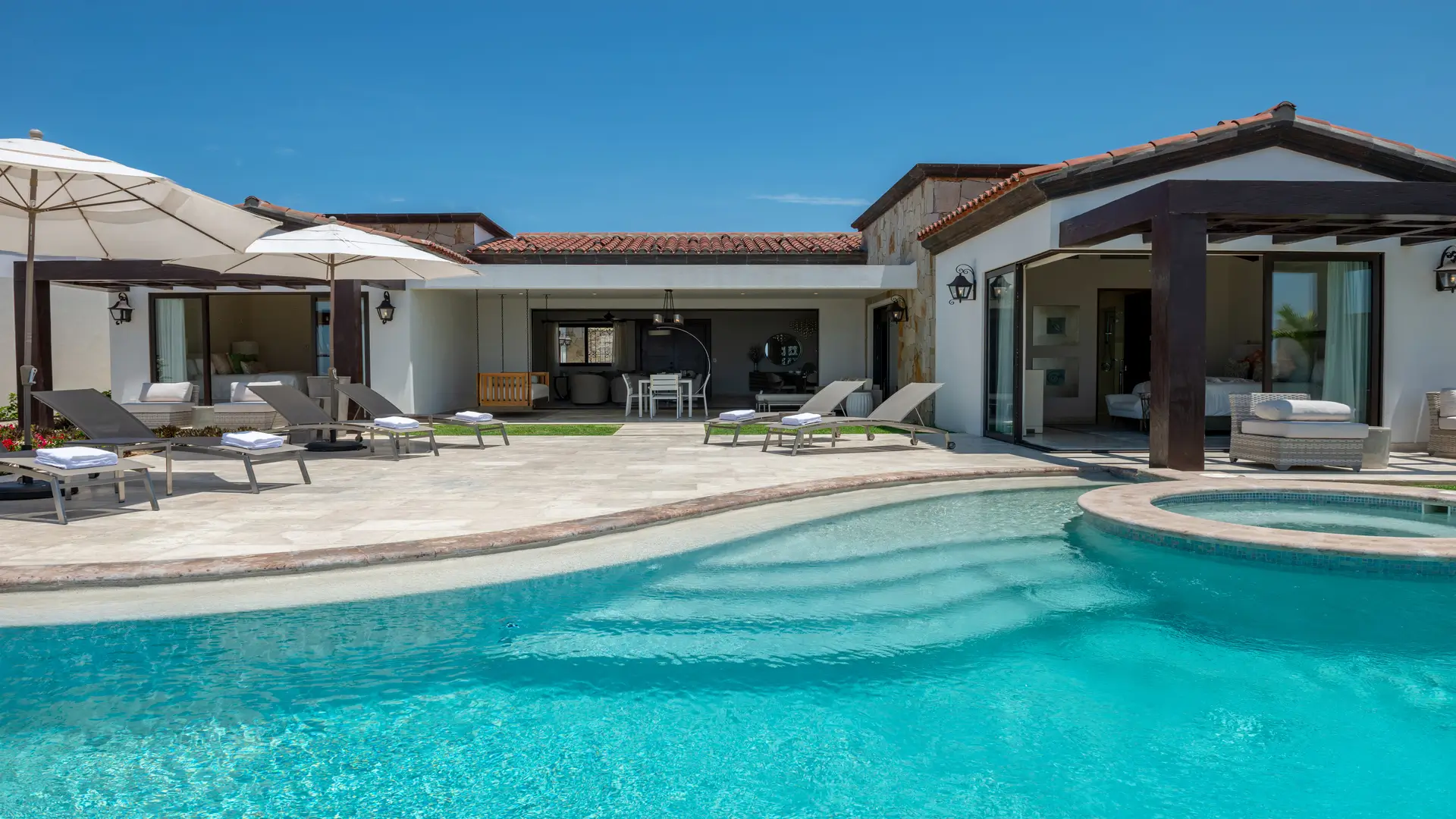 Modern Homes in Own Cabo 