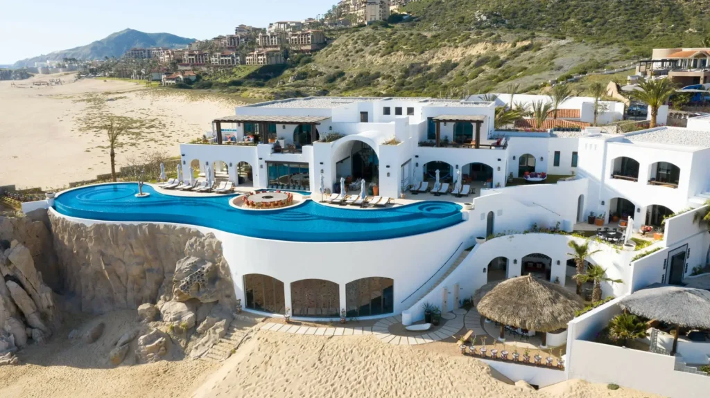 Modern Homes in Own Cabo