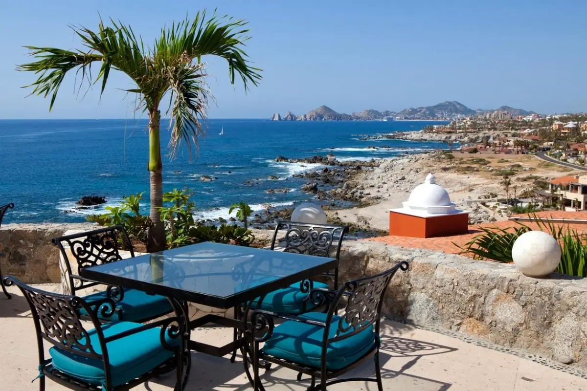 Exclusive Amenities in Luxury Cabo