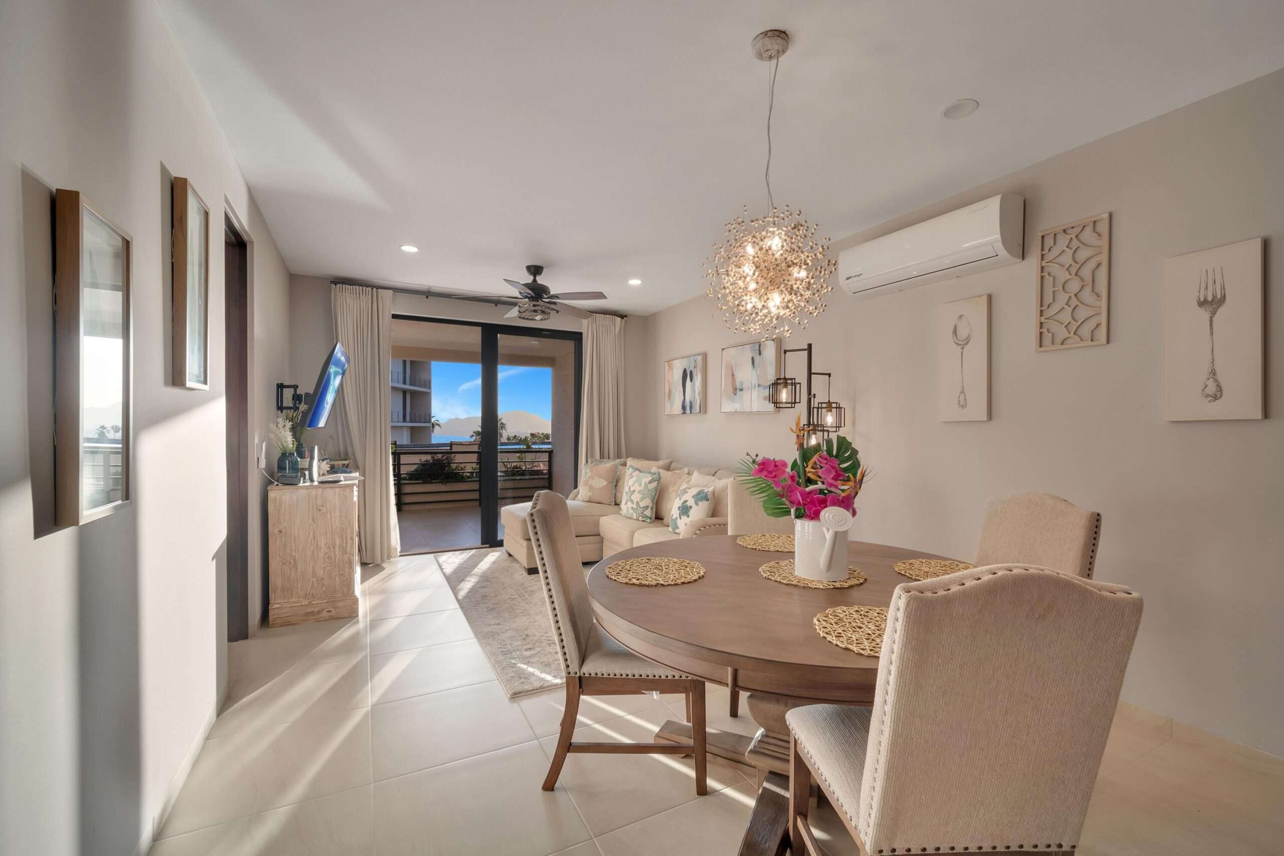 Los Cabos Villa Cabo Sur Villa Cabo Sur | Cabo San LucasTwo bedrooms, studio alcove, and smart single-level layouts designed for real life. Perfect for first-time buyers, rental investors, or anyone ready for a low-maintenance lifestyle in Los Cabos.Elevator, covered parking, and full access to all Villa Cabo Sur amenities included -- no compromises.One decision. The complete package: comfort, services, and long-term appreciation in one of Cabo's most sought-after communities. Villa Cabo Sur | Cabo San LucasDos recámaras, estudio alcoba y espacios bien resueltos en un solo nivel. Ideal para primer hogar, propiedad de renta o vivir cómodo sin dedicar fines de semana enteros al mantenimiento.Elevador, estacionamiento y acceso a todas las amenidades de la Villa incluidos, sin concesiones.Una decisión. El paquete completo: comodidad, servicios y plusvalía en una de las comunidades más cotizadas de Los Cabos. for sale