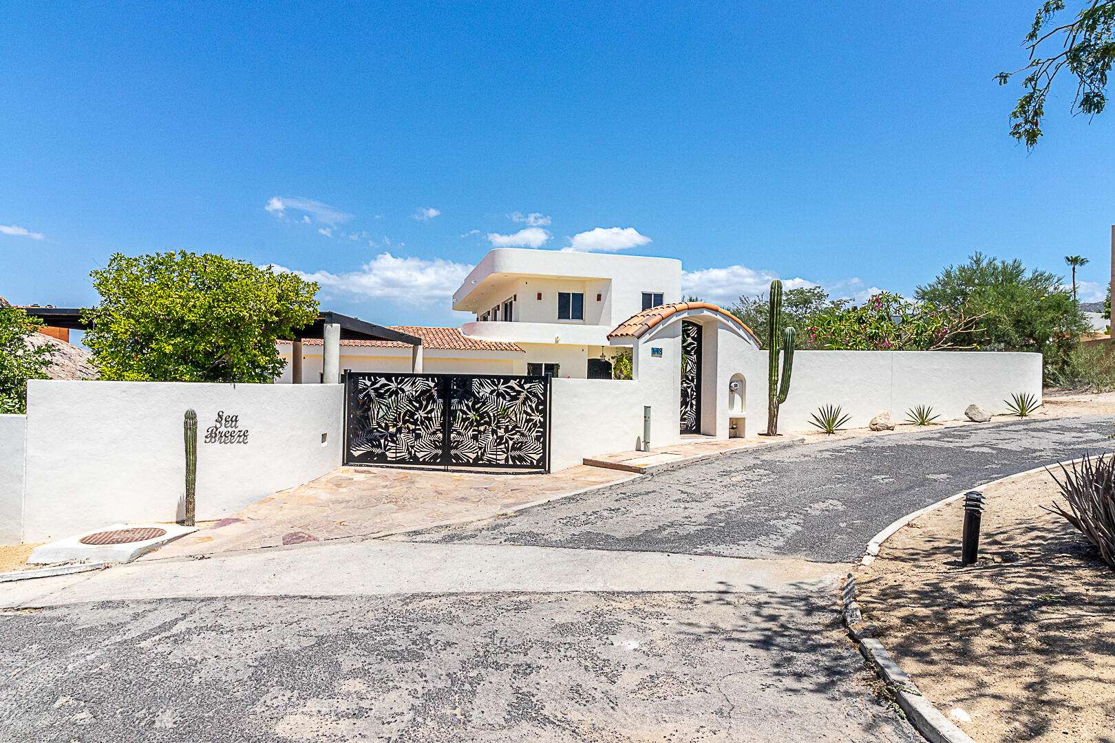 Los Cabos Pedregal Csl BEST VALUE HOME IN PEDREGAL. Positioned high in the prestigious gated community, Casa Nido del Mar captures the essence of luxury coastal living with sweeping Pacific Ocean for sale
